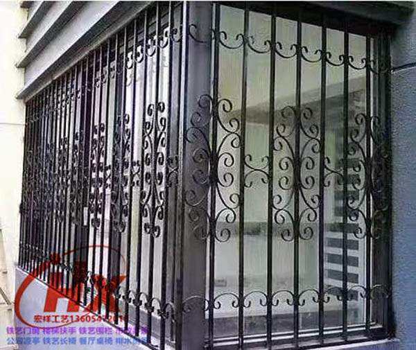 铁艺护窗