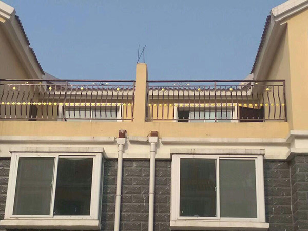 阳台护栏