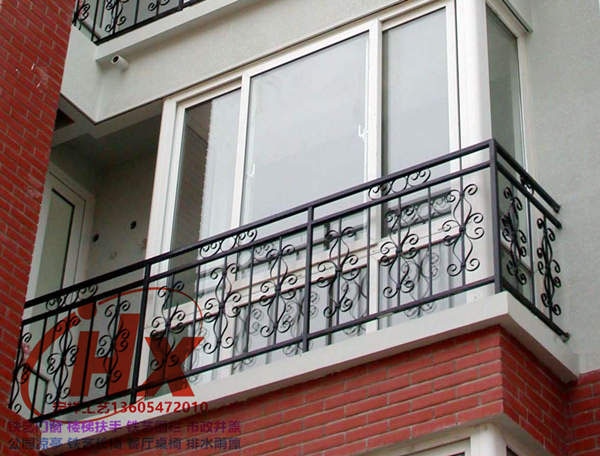 阳台护栏