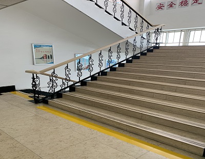 楼梯